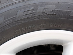 2013款 2.0XV CVT 2WD 炫 5座