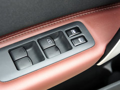 2013款 2.0XV CVT 2WD 炫 5座