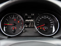 2013款 2.0XV CVT 2WD 炫 5座