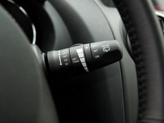 2013款 2.0XV CVT 2WD 炫 5座
