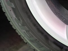 2013款 2.0XV CVT 2WD 炫 5座