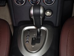 2013款 2.0XV CVT 2WD 炫 5座