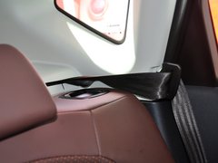 2013款 2.0XV CVT 2WD 炫 5座