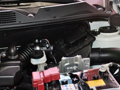 2013款 2.0XV CVT 2WD 炫 5座