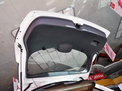 2013款 2.0XV CVT 2WD 炫 5座
