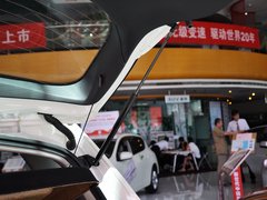 2013款 2.0XV CVT 2WD 炫 5座