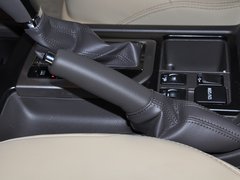 2014款 2.7L 手动版 5座