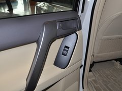 2014款 2.7L 手动版 5座