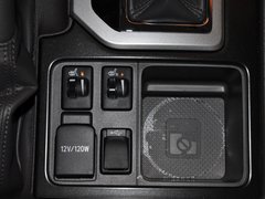 2014款 2.7L 手动版 5座