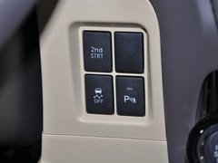 2014款 2.7L 手动版 5座
