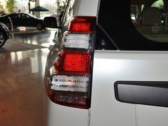 2014款 2.7L 手动版 5座