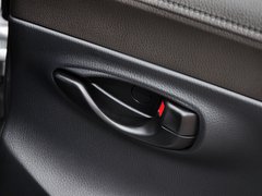 2014款 1.3E 自动 魅动版