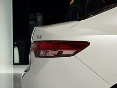 2013款 2.0L 自动 精锐版