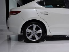 2013款 2.0L 自动 精锐版