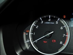 2013款 2.0L 自动 精锐版