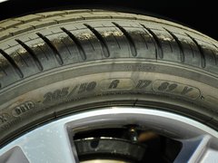 2013款 2.0L 自动 精锐版