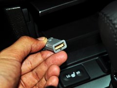 2013款 2.0L 自动 精锐版