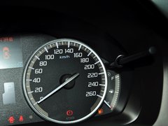 2013款 2.0L 自动 精锐版