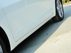 2013款 2.0L 自动 精锐版