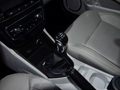 2014款 1.5L 手动 豪华型