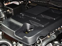 2013款 2.0 手动 四驱汽油超豪华版 7座