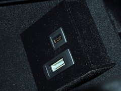 2014款 E300L 3.0L 自动 