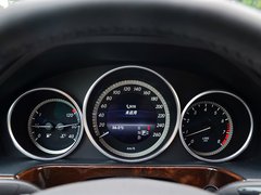 2014款 E300L 3.0L 自动 运动轿车豪华型