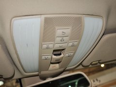 2014款 E400L 3.0T 自动 运动轿车豪华型