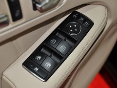 2014款 E400L 3.0T 自动 运动轿车豪华型