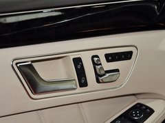 2014款 E400L 3.0T 自动 运动轿车豪华型