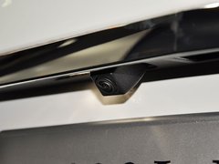 2014款 E400L 3.0T 自动 运动轿车豪华型
