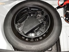 2014款 E400L 3.0T 自动 运动轿车豪华型