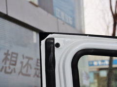 2014款 2.0L 自动 公务版