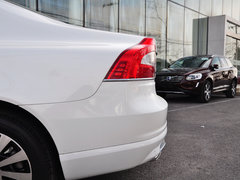 2014款 T5 2.0T 自动 智逸版
