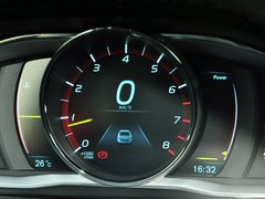 2014款 T5 2.0T 自动 智尊行政版