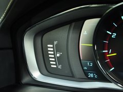 2014款 T5 2.0T 自动 智尊行政版