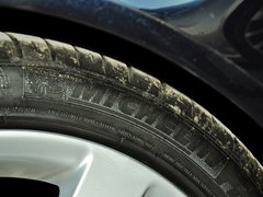 2014款 T5 2.0T 自动 智尊行政版