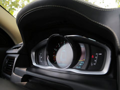 2014款 T5 2.0T 自动 智尊行政版