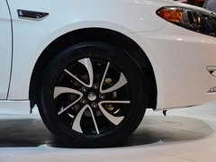 2013款 1.5T 运动版