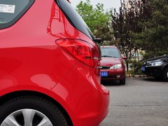 2013款 1.4T 自动 舒适型 5座