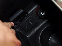 麦瑞纳 2013款 1.4T 自动 舒适型 5座