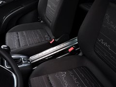 2013款 1.4T 自动 舒适型 5座