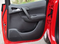 2013款 1.4T 自动 舒适型 5座