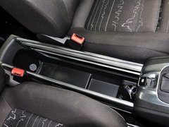 2013款 1.4T 自动 舒适型 5座
