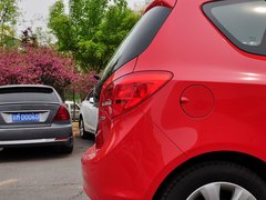 2013款 1.4T 自动 舒适型 5座