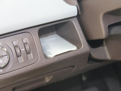 2013款 1.4T 自动 豪华型 5座