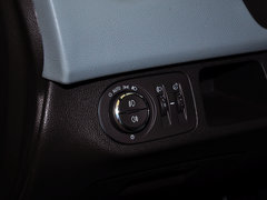 2013款 1.4T 自动 豪华型 5座