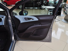 2013款 1.4T 自动 豪华型 5座