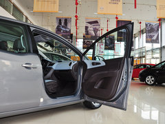 2013款 1.4T 自动 豪华型 5座