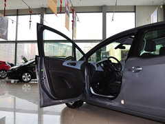 2013款 1.4T 自动 豪华型 5座